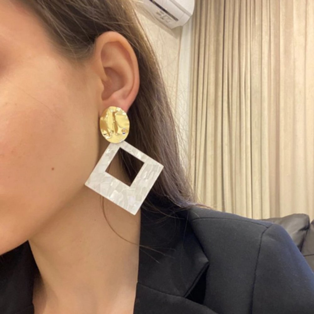 Geometric Shell Drop Earrings - Picture 2 of 2